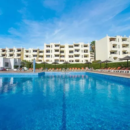 Sea View Studio, Terrace & Pools - Albufeira