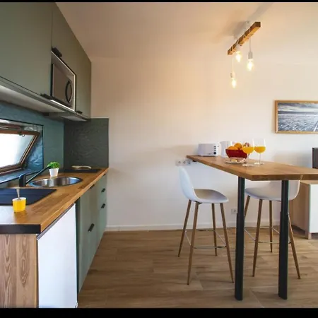 Apartment Sea View Studio, Terrace & Pools - Albufeira