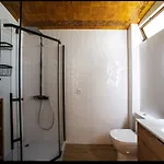 Sea View Studio, Terrace & Pools -