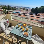 Sea View Studio, Terrace & Pools -